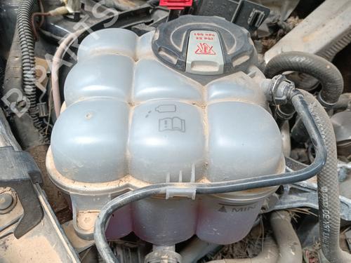 Used Expansion tank PORSCHE CAYENNE Coupe (9YB) 3.0 E-Hybrid AWD (340 hp) 27396378