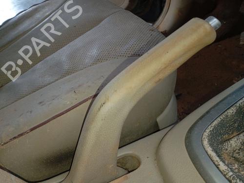 Travão de mão HYUNDAI SANTA FÉ II (CM) 2.2 CRDi GLS 4x4 (150 hp) 31145647