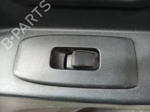 Used Right front window switch MITSUBISHI PAJERO III (V7_W, V6_W) [1999-2007]  22976713