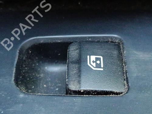 Used Right front window switch HYUNDAI TUCSON (NX4E, NX4A) 1.6 CRDi Hybrid 48V HTRAC (136 hp) 32022917