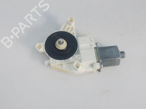 Used Left front window motor MERCEDES-BENZ A-CLASS (W176) A 200 CDI / d (176.008) (136 hp) 31145762