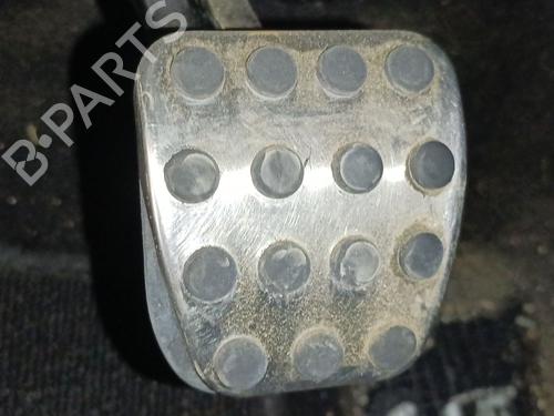 Used Break pedal Break pedal MERCEDES-BENZ C-CLASS T-Model (S205) C 200 BlueTEC / d (205.237) (136 hp) 40072325 40072325