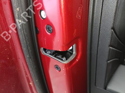 venstre-bak-las-ford-kuga-iii-dfk-2019-36989888 main image