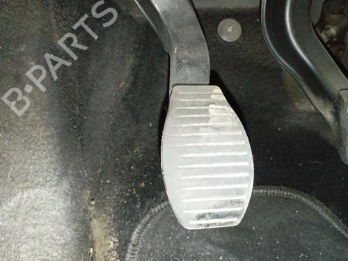 Used Clutch pedal OPEL CORSA E (X15) 1.3 CDTI (08, 68) (75 hp) 27297243