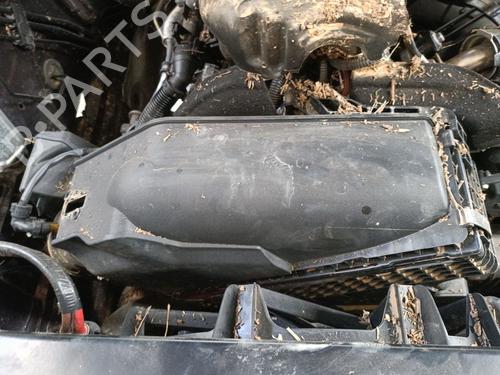 Used Air filter box BMW X4 (F26) xDrive 20 d (190 hp) 27354706