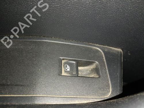 Used Left rear window switch VW T-ROC (A11, D11) 1.5 TSI (150 hp) 33017654