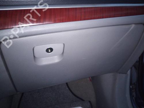 Used Glove box HYUNDAI SANTA FÉ II (CM) 2.2 CRDi GLS (150 hp) 8882662