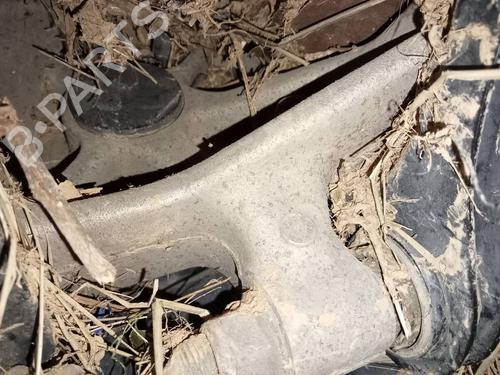 Used Left rear steering knuckle VW SCIROCCO III (137, 138) 2.0 TDI (150 hp) 22906106