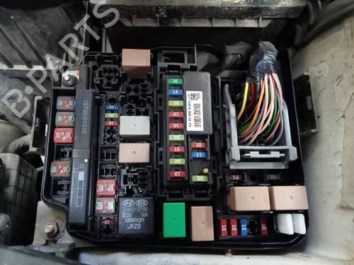 Used Fuse box HYUNDAI i30 (GD) [2011-2025]  22715244