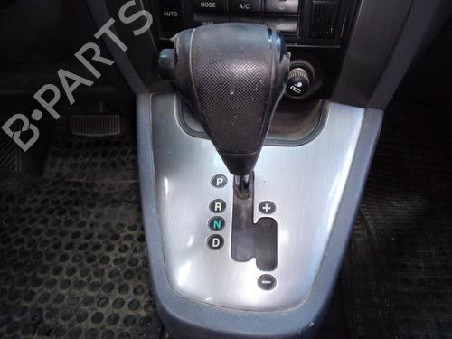 Used Gear lever HYUNDAI TUCSON (JM) 2.0 CRDi (113 hp) 16080765