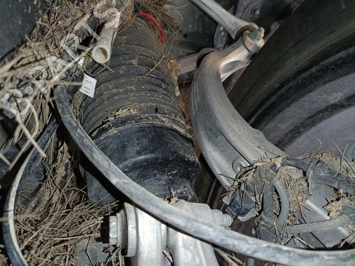 Used Left front shock absorber PORSCHE CAYENNE Coupe (9YB) 3.0 E-Hybrid AWD (340 hp) 27396360