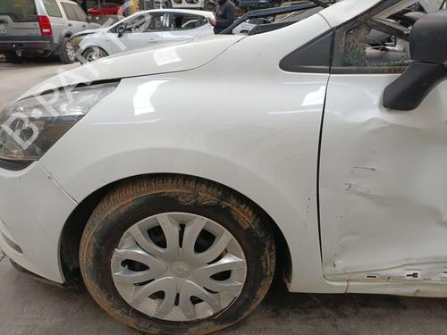 Used Left front fenders RENAULT CLIO IV (BH_) 1.2 16V (BHA1, BHAK, BHMG, BHMK) (75 hp) 32043384