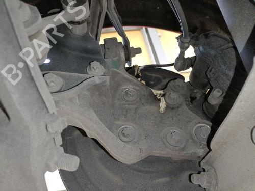 Used Right rear steering knuckle Right rear steering knuckle MERCEDES-BENZ CLA Coupe (C117) CLA 200 CDI / d (117.308) (136 hp) 40037175 40037175
