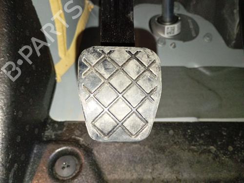 Used Clutch pedal Clutch pedal 38593748 38593748