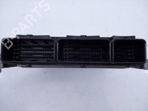 Engine control unit (ECU) RENAULT TRAFIC II Van (FL)  | BP21284131M57 