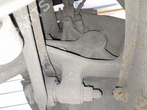 Used Right rear steering knuckle VW TIGUAN (5N_) [2007-2018]  23577878