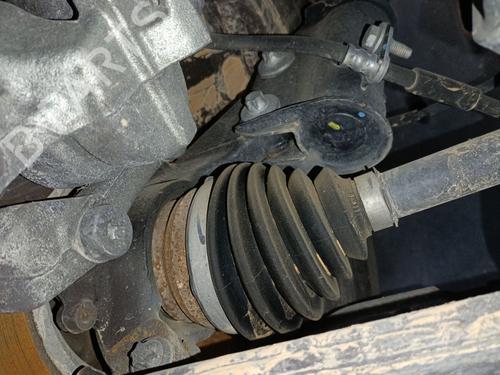 Used Right front steering knuckle PEUGEOT 2008 II (UD_, US_, UY_, UJ_, UR_, UC_) 1.5 BlueHDI 110 (UDYHSK) (110 hp) 30744574