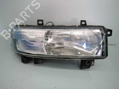 Used Right headlight RENAULT MASTER II Bus (JD) [1997-2010]  5245268