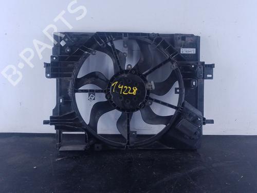 Used Radiator fan RENAULT CLIO V (B7_) 1.0 LPG (B7MT) (101 hp) 31882224