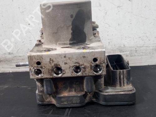 Used ABS pump IVECO DAILY VI Van 35S18, 35C18, 40C18, 50C18 (180 hp) 12571999