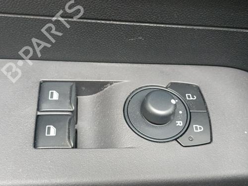 Used Left front window switch Left front window switch FORD TRANSIT Van (FA_ _) 2.4 DI RWD (FAA_, FAB_, FAC_, FAD_) (120 hp) 40499633 40499633