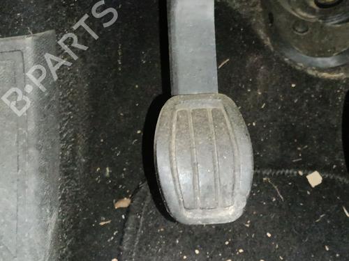 Used Clutch pedal PEUGEOT 308 II (LB_, LP_, LW_, LH_, L3_) 1.6 HDi (92 hp) 31188382