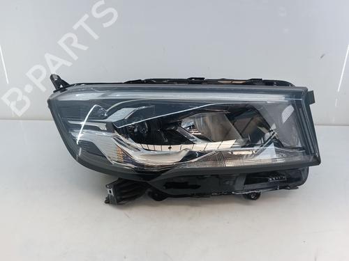 Right headlight MAXUS DELIVER 9 Van 2.0 D (SV63C, SV63D) C00295582 | E1-B5-23-1