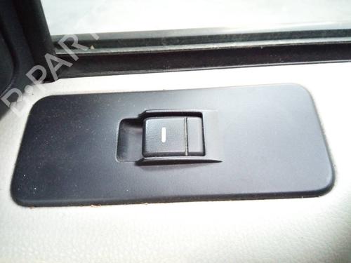 Used Right rear window switch LAND ROVER RANGE ROVER SPORT I (L320) 3.6 D 4x4 (272 hp) 17009185