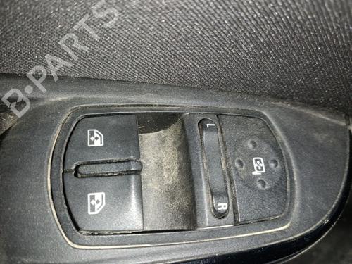Used Left front window switch Left front window switch OPEL CORSA E (X15) 1.3 CDTI (08, 68) (95 hp) 40009109 40009109