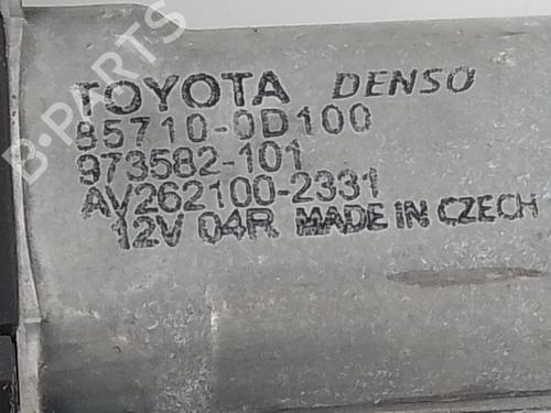 Front right window mechanism TOYOTA AURIS (_E18_) 1.4 D-4D (NDE180_, NDE180R) | BP28128993C23 