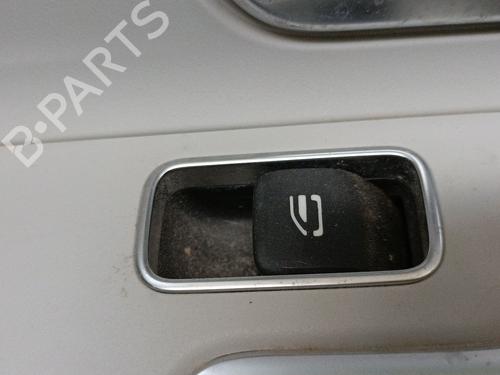 Used Right rear window switch MERCEDES-BENZ GLA (H247) GLA 200 d (247.712) (150 hp) 30614390