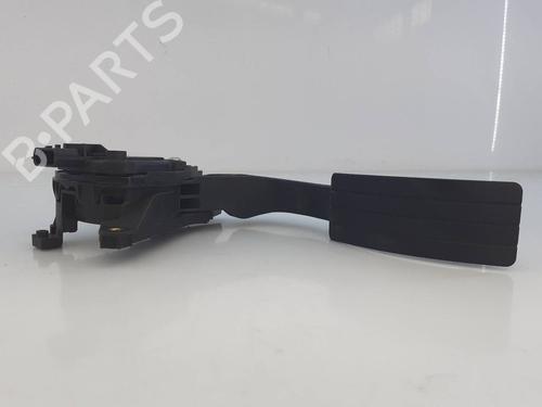 Pedal DACIA SANDERO II TCe 90 LPG (B8M1) (90 hp) 8078961