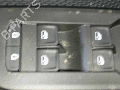 Interrupteur de vitre avant gauche SKODA OCTAVIA IV (NX3, NN3, PV3) 1.5 TSi (150 hp) 28810299