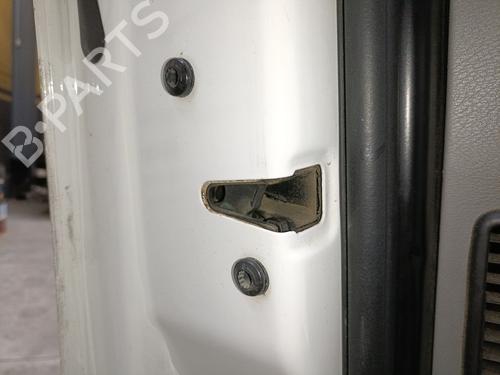 Venstre fortil lås Venstre fortil lås VW TOUAREG (7LA, 7L6, 7L7) 2.5 R5 TDI (174 hp) 34342996 34342996