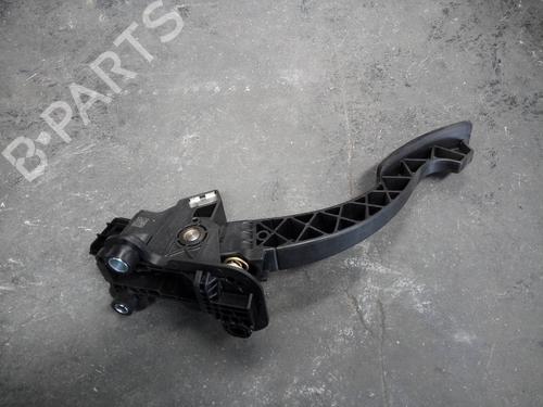 Pedal MITSUBISHI OUTLANDER III (GG_W, GF_W, ZJ, ZL, ZK) 2.0 (GF7W) (150 hp) 17584937