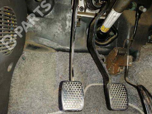 Used Clutch pedal Clutch pedal SUZUKI JIMNY Closed Off-Road Vehicle (SN) 1.3 16V (SN413) (80 hp) 8787219 8787219