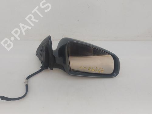 Used Right mirror Right mirror 22715903 22715903