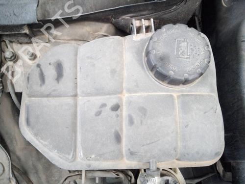 Used Expansion tank MERCEDES-BENZ C-CLASS (W203) [2000-2007]  18527001