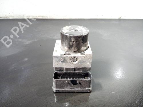 Pompe ABS VOLVO V40 Hatchback (525) D3 (150 hp) 10251673