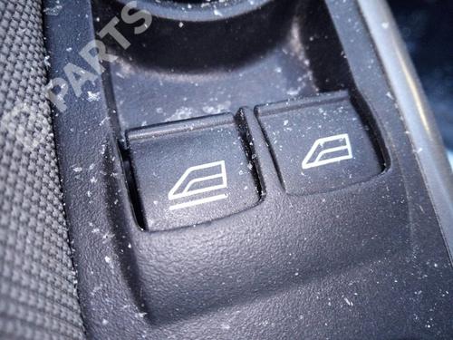 Used Left front window switch Left front window switch FORD FOCUS III 1.6 TDCi (115 hp) 8916366 8916366