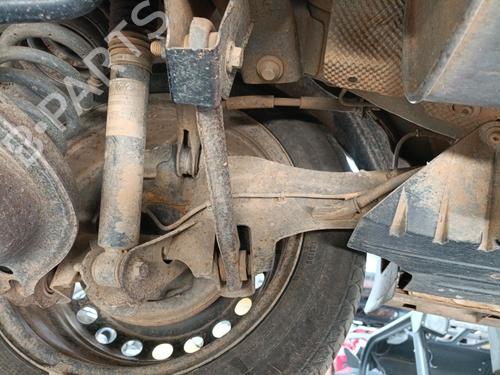 Used Left rear steering knuckle FORD FOCUS III Turnier 1.5 TDCi (95 hp) 27358079