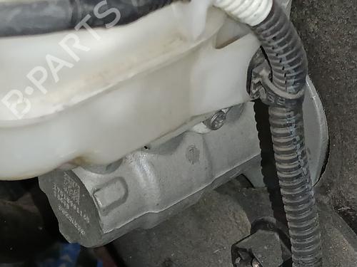 brake-master-cylinder-renault-kadjar-ha_-hl_-2015-32081647 main image