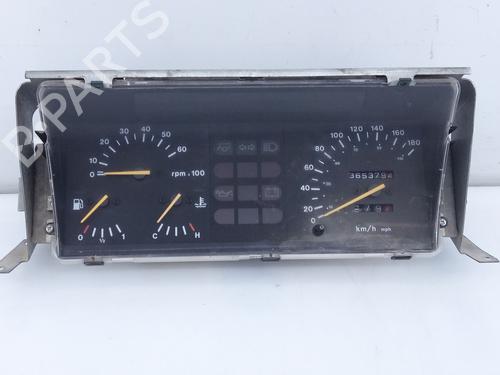 Used Instrument cluster LAND ROVER DISCOVERY I (LJ) [1989-1998]  16760758