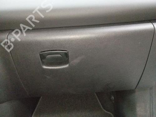 Handskerum RENAULT KADJAR (HA_, HL_) 1.5 dCi 110 (HLA3) (110 hp) 32090443