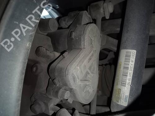 Used Left rear brake caliper MERCEDES-BENZ C-CLASS (W205) C 220 BlueTEC / d (205.002, 205.004) (170 hp) 20707174