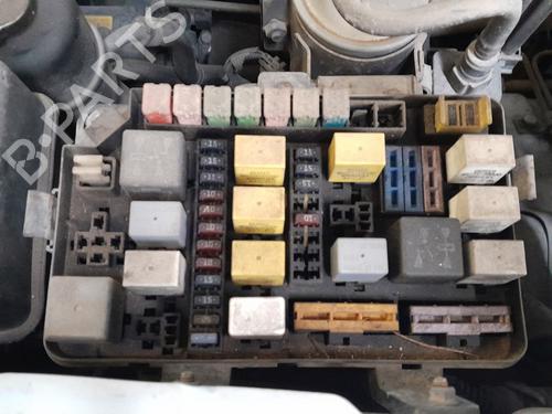 Used Fuse box HYUNDAI TERRACAN (HP) 2.9 CRDi 4WD (150 hp) 25755578