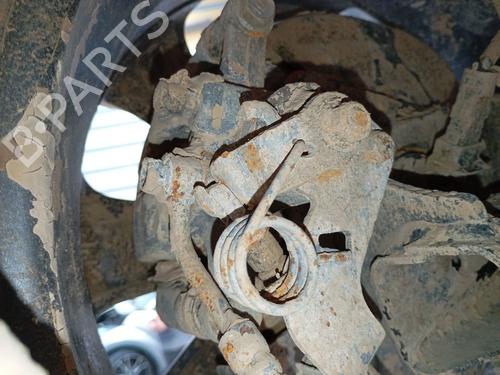 Venstre bremsekaliber bag KIA STONIC (YB) 1.0 T-GDi (120 hp) 28122764