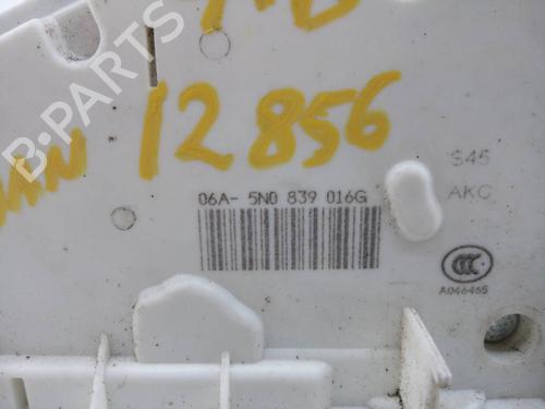 Rear right lock VW TIGUAN (5N_) 2.0 TDI | BP22640515C99 