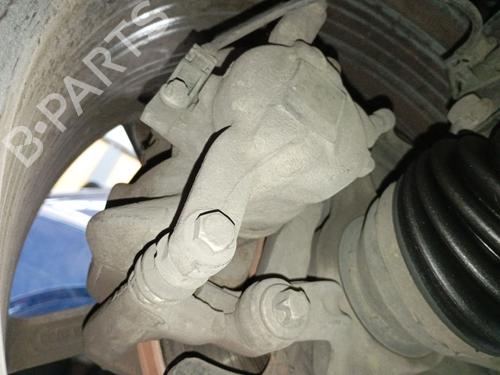 Used Right front brake caliper MERCEDES-BENZ A-CLASS (W176) A 200 CDI / d (176.008) (136 hp) 31145612