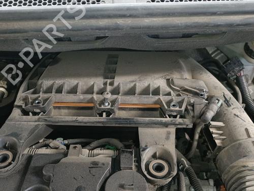 Used Air filter box PEUGEOT 3008 II SUV (MC_, MR_, MJ_, M4_) 1.6 BlueHDi 120 (120 hp) 30733741